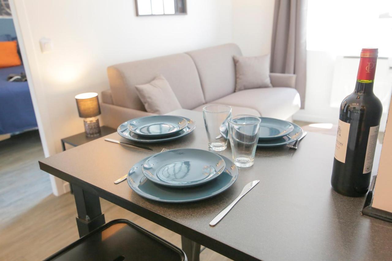 Apartament Le Retro, T2 Hypercentre Chic Et Cosy, Wifi Par Sovalfi Saint-Etienne  Zewnętrze zdjęcie